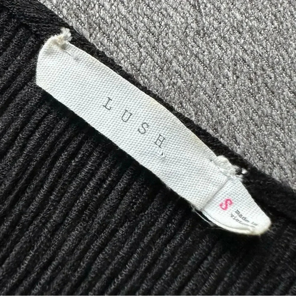 Lush Black V Neck Maxi Dress Small - Picture 3 of 9